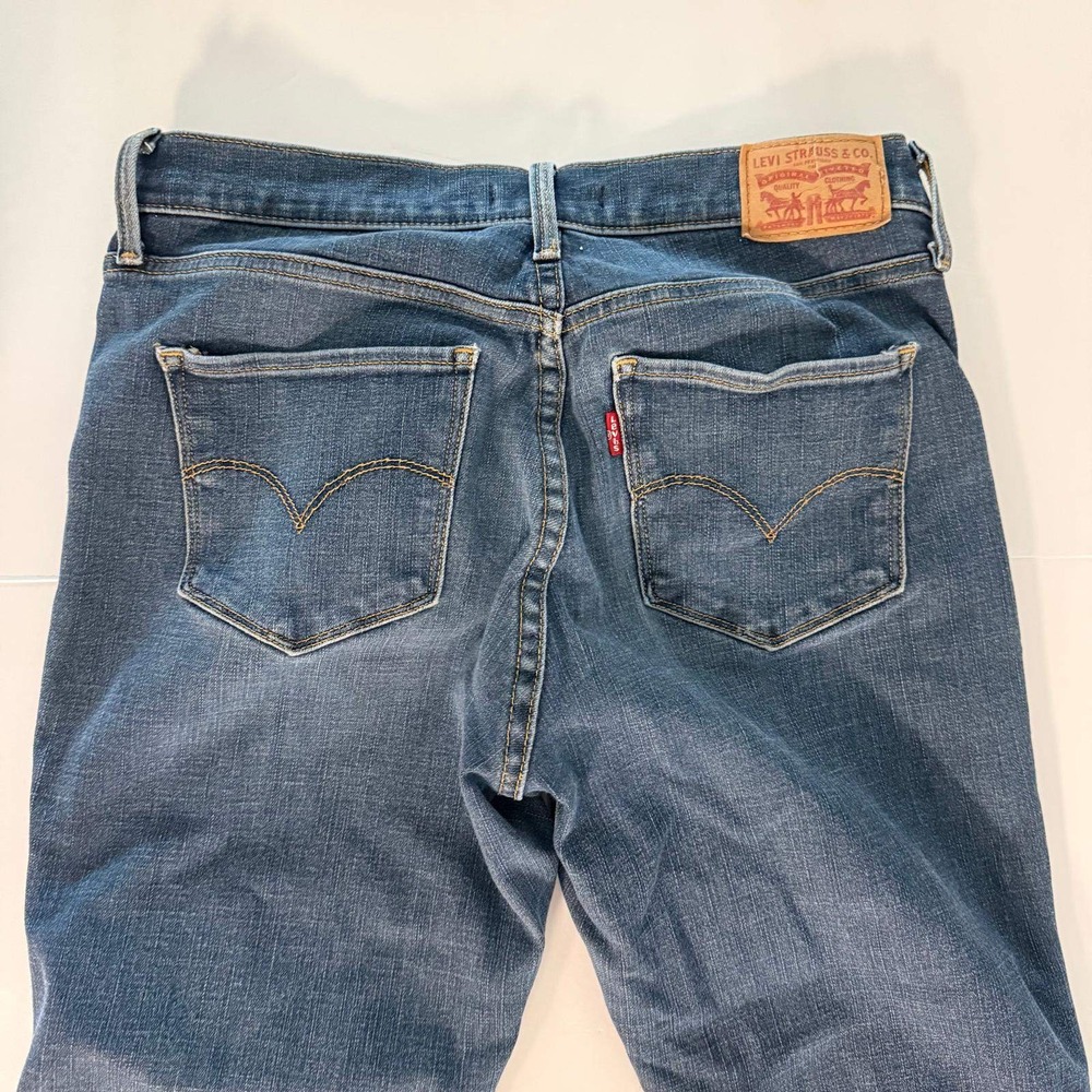Levis 312 Shaping Slim Jeans Womens 28x32 Medium Wash Blue Denim Mid Rise